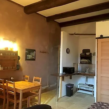 Chateau De La Bastide Bed & Breakfast 3*