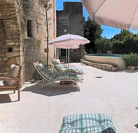 Chateau De La Bastide Bed & Breakfast 3*